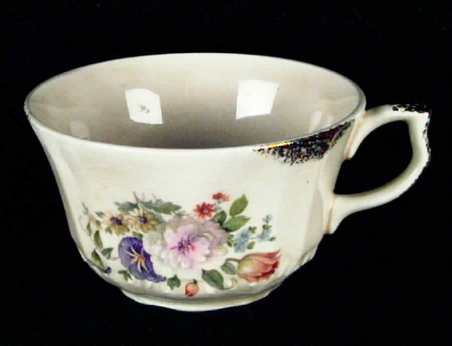 Rust Tulip Flat Cup by Salem-1