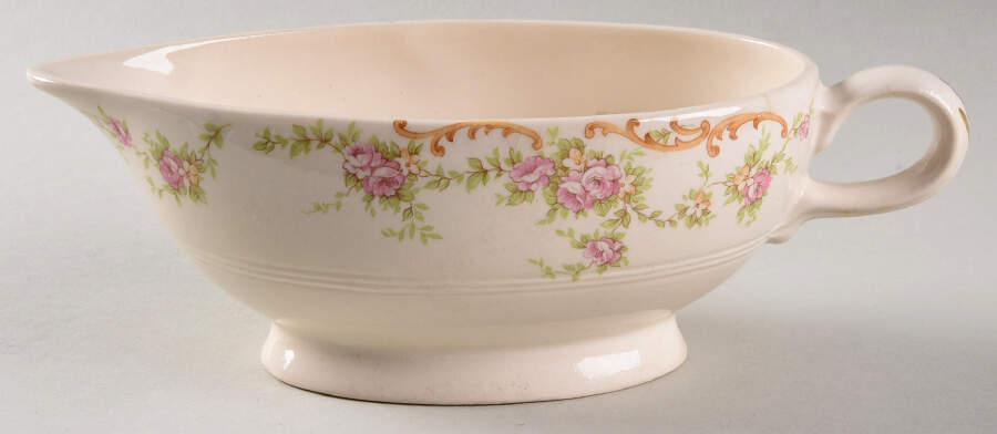 Sandra Gravy Boat by Salem-1