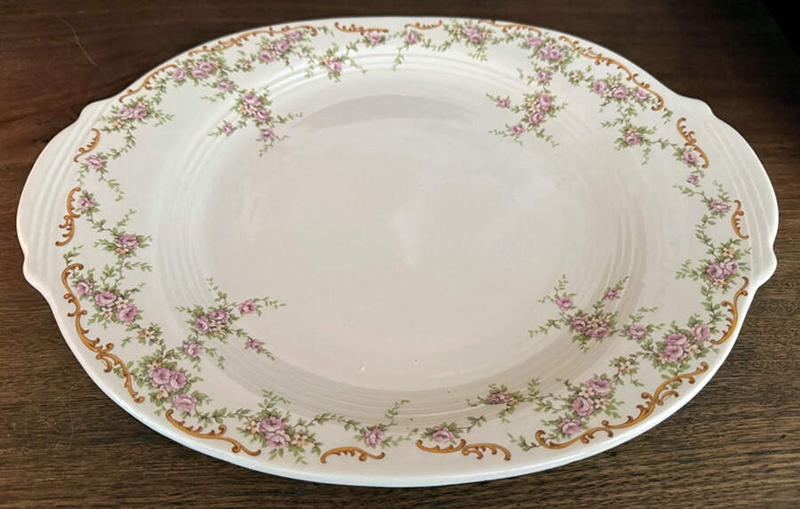 Sandra 14" Oval Serving Platter by Salem-1