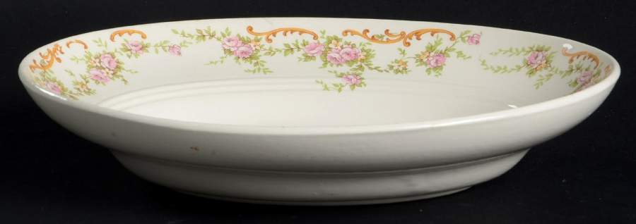 Sandra 9" Oval Vegetable Bowl by Salem-1