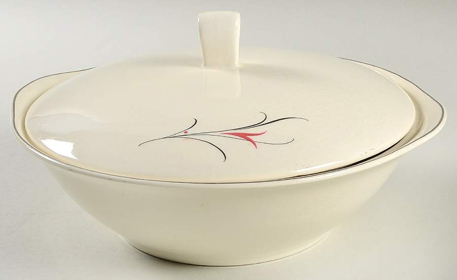 Simplicity Pink Round Covered Vegetable by Salem-1
