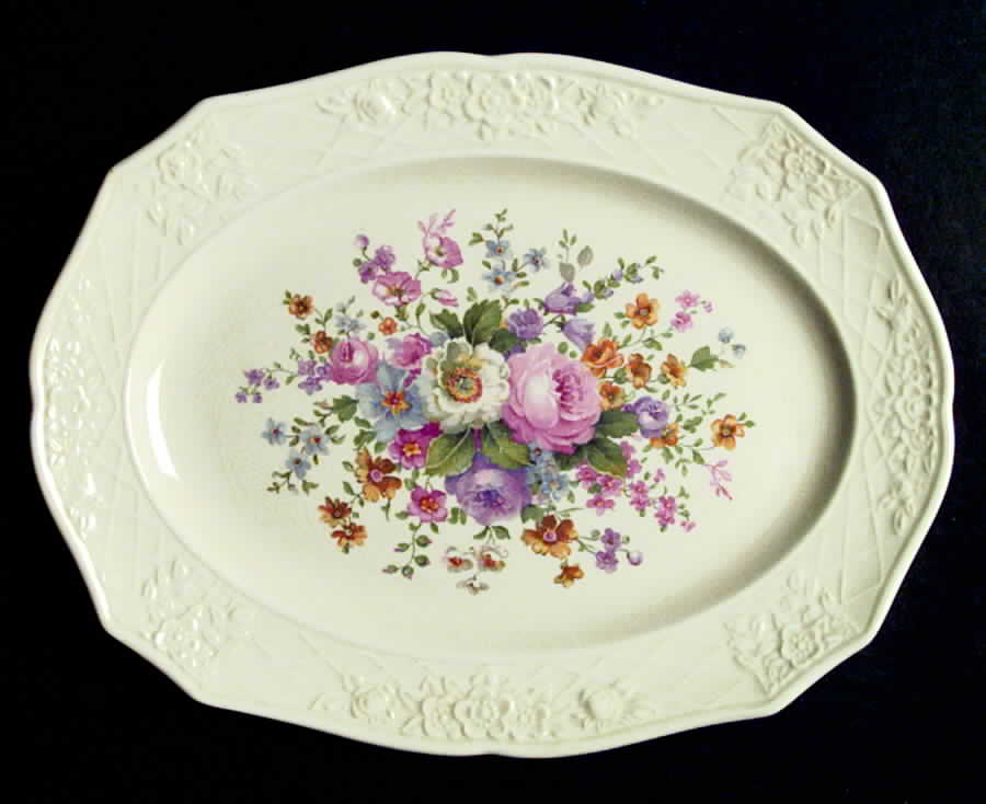 SLM46 11" Oval Serving Platter by Salem-1