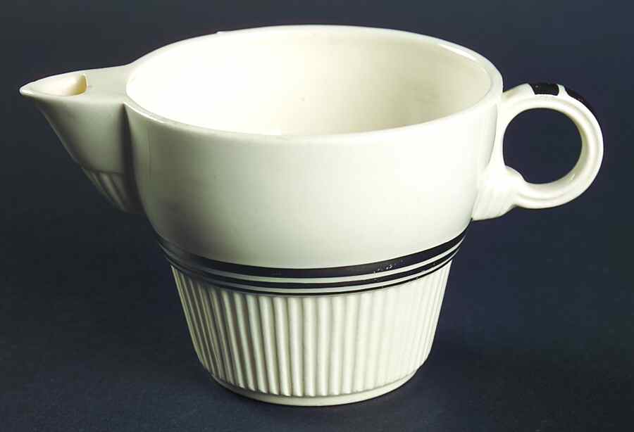 SLM62 Creamer by Salem-1