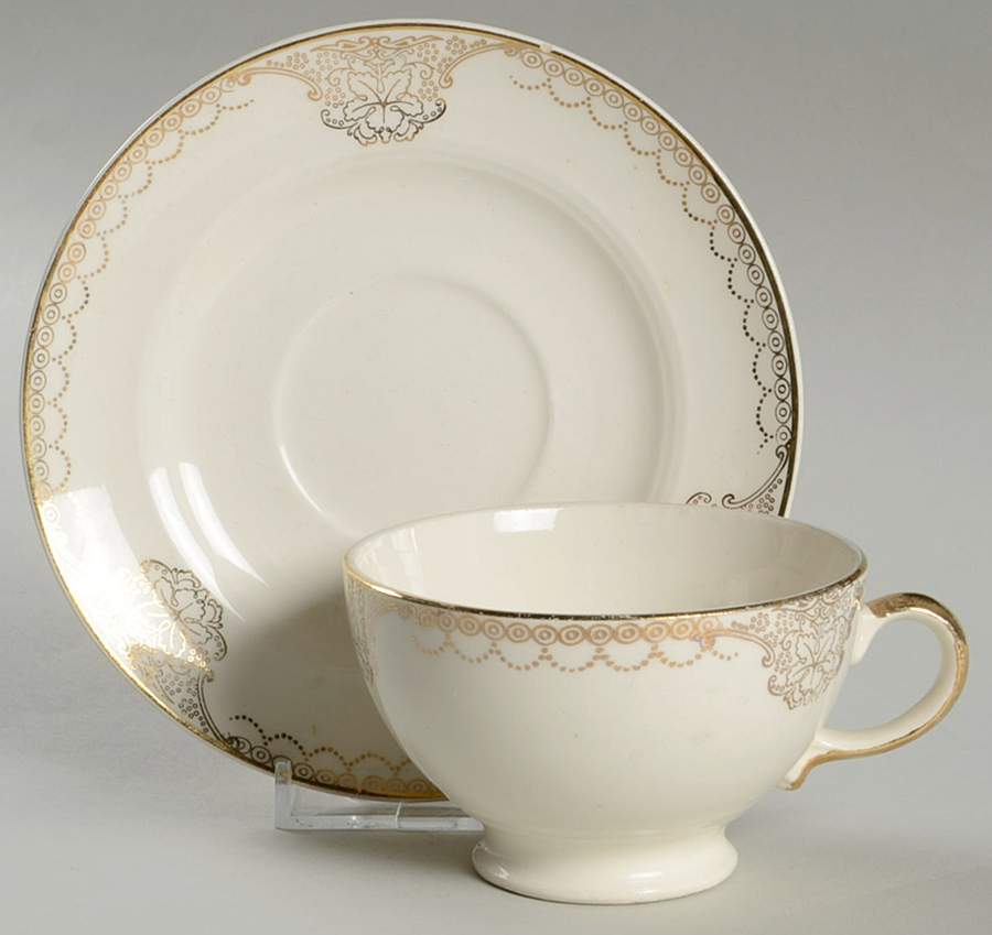 Trianon Footed Cup & Saucer Set by Salem-1