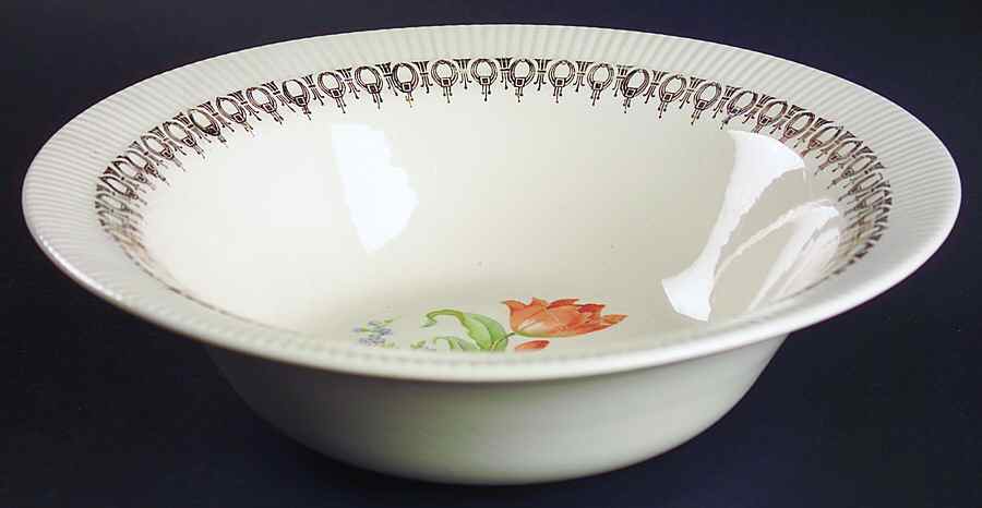 Rust Tulip (Victory) 9" Round Vegetable Bowl by Salem-1