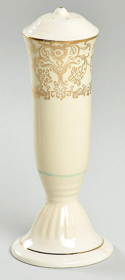 Sovereign Salt Shaker by Salem-1
