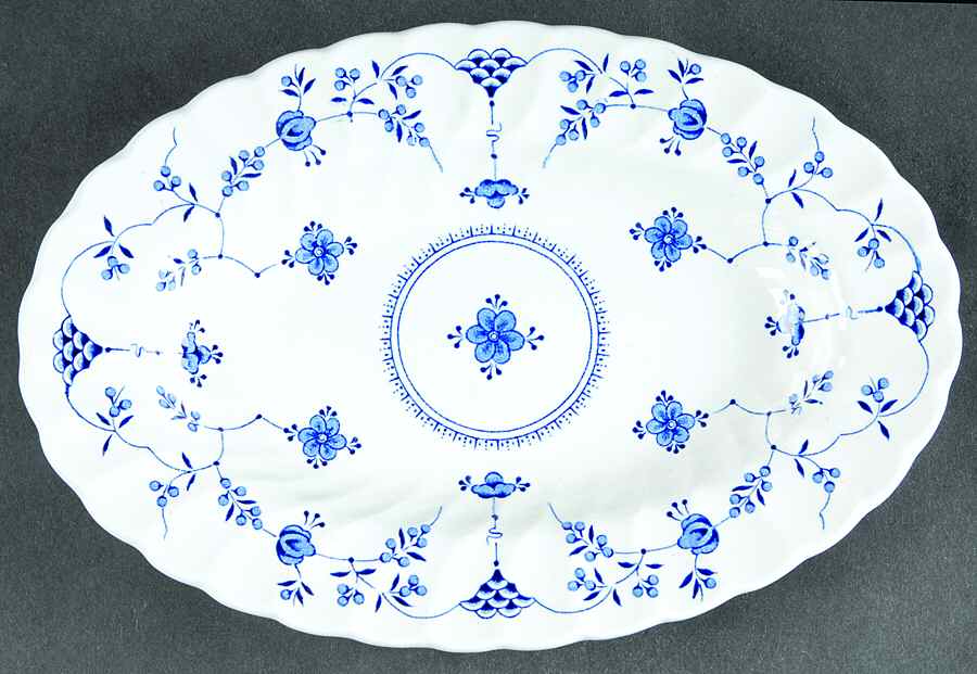 Yorktown Relish/Gravy Underplate by Salem-1
