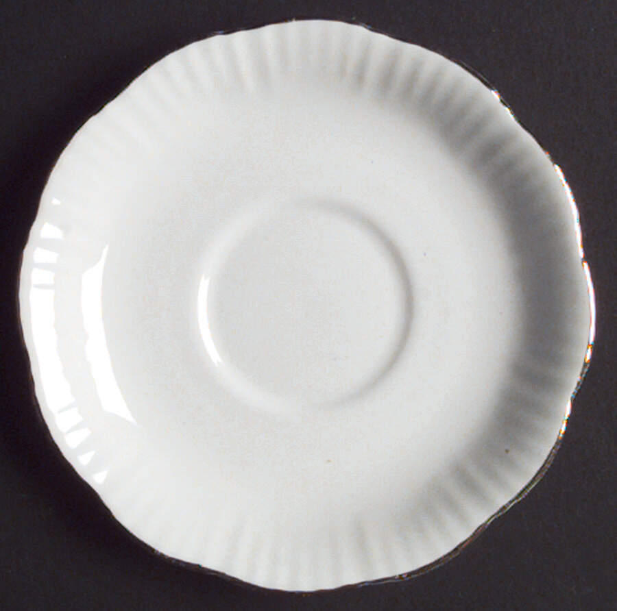 SLS5 Saucer by Salisbury-1