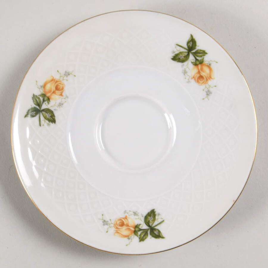 25916 Saucer by Seltmann-1