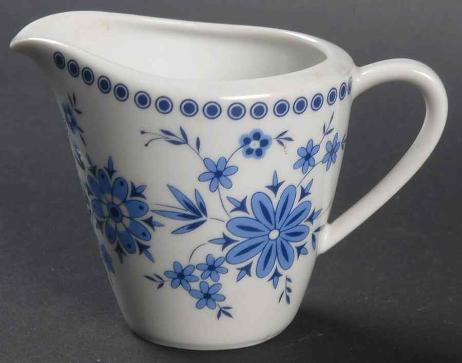Bavarian Blue Mini Creamer by Seltmann-1