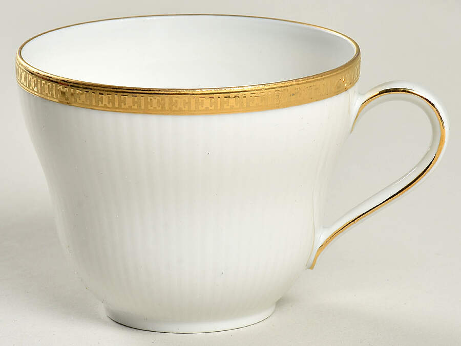 Baroness Flat Cup by Seltmann-1