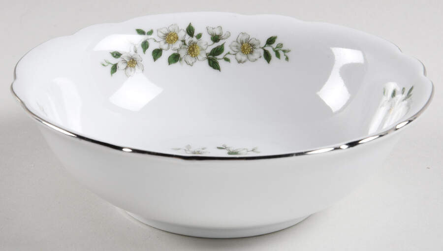 Barlow Coupe Cereal Bowl by Seltmann-1