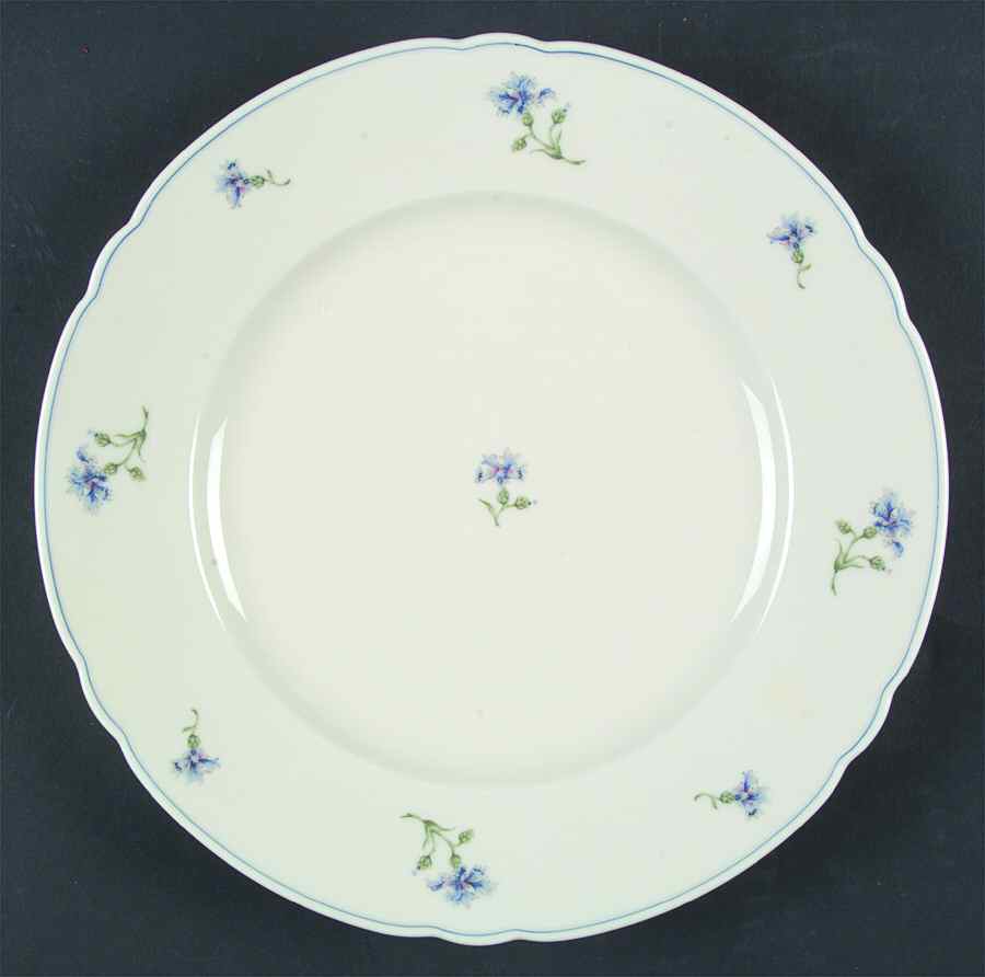 Blumen Dinner Plate by Seltmann-1