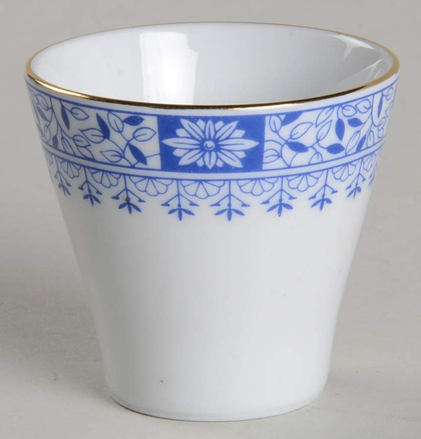 China Blau Single Egg Cup by Seltmann-1
