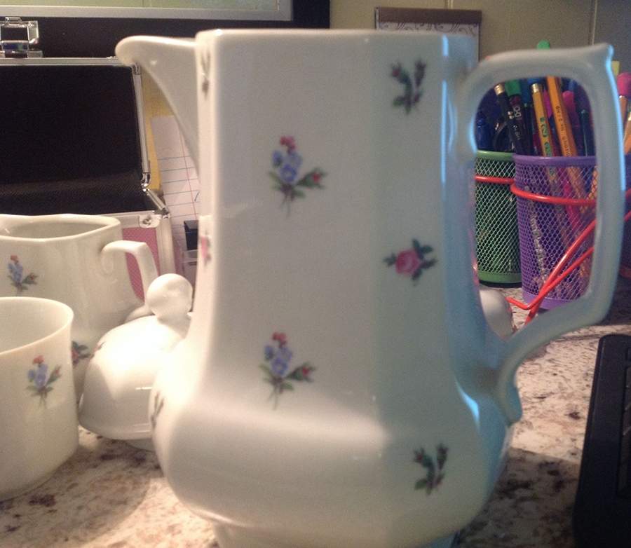 Dresden Coffee Pot No Lid by Seltmann-1