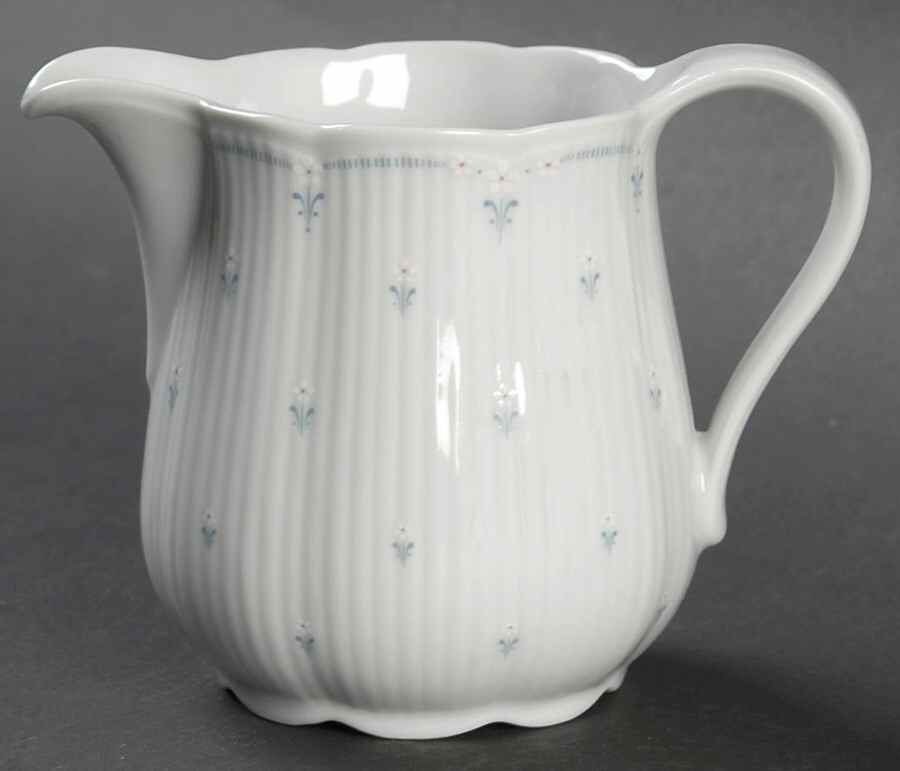 Edelweiss Creamer by Seltmann-1