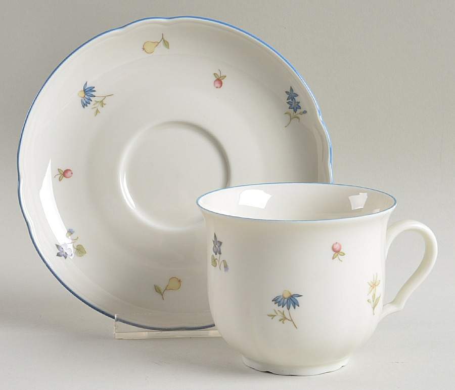 Elizabeth Flat Cup & Saucer Set by Seltmann-1