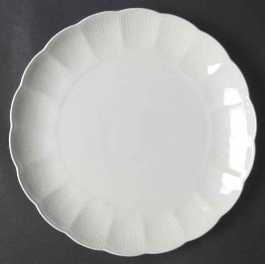 Jasmin White Dinner Plate by Seltmann-1