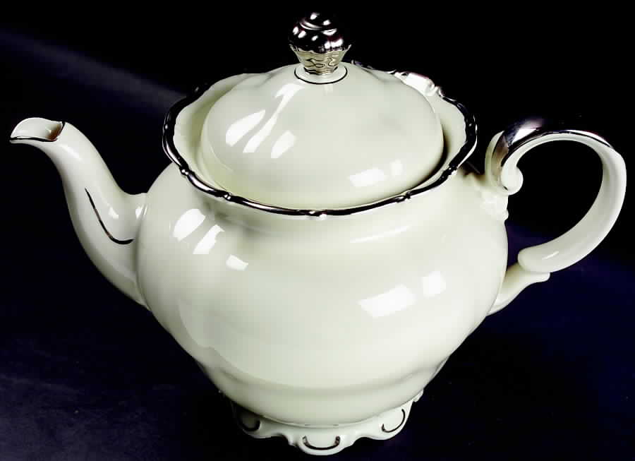 Majestic Platinum Teapot & Lid by Seltmann-1