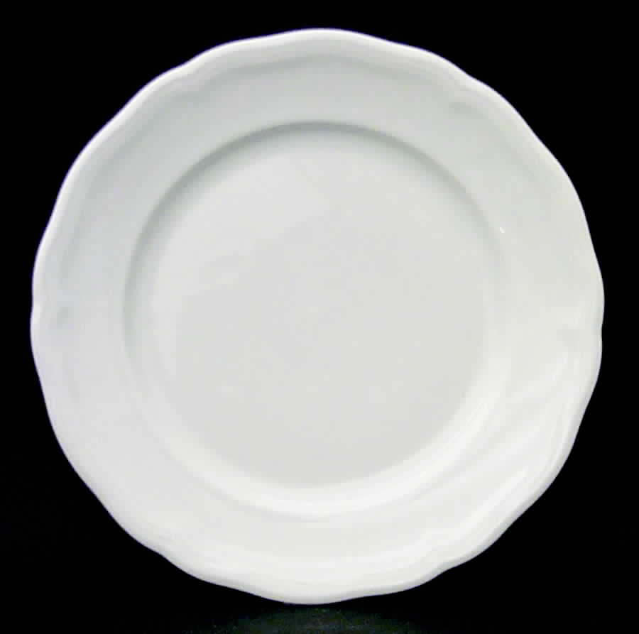 Marie Luise Luncheon Plate by Seltmann-1
