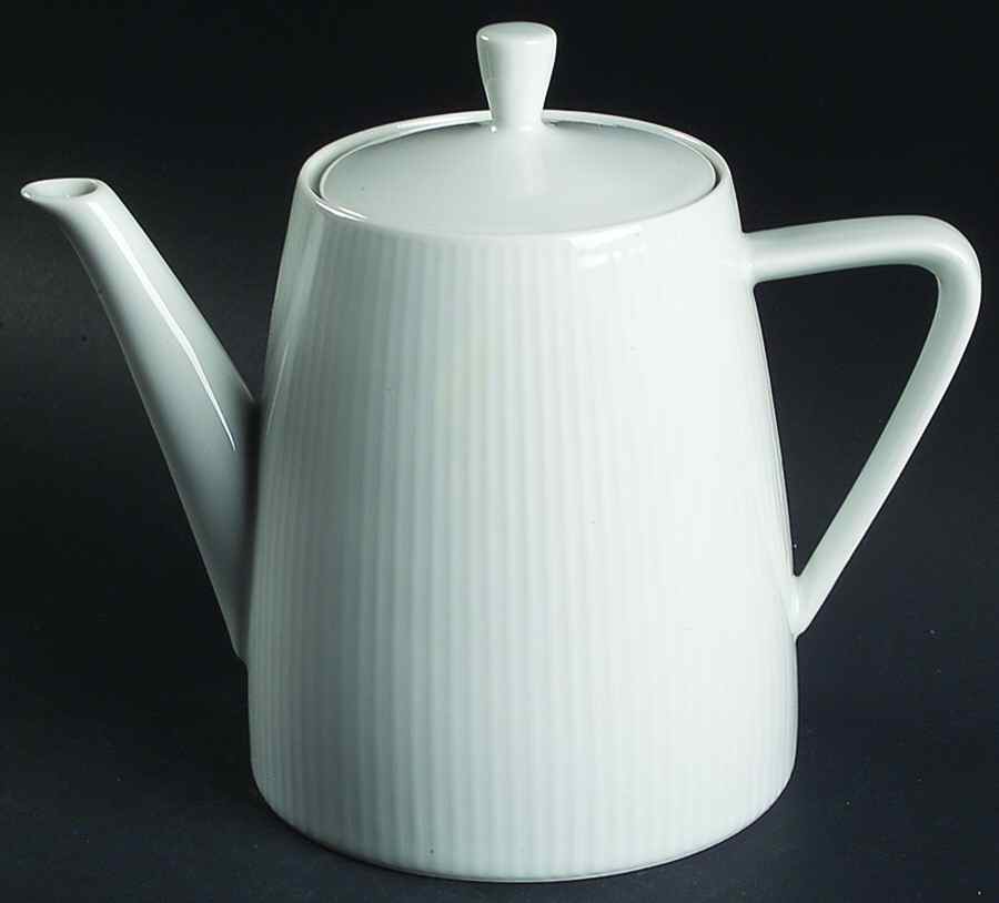 Monika (No Trim) Teapot & Lid by Seltmann-1