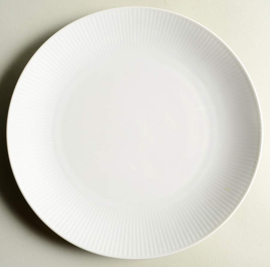 Monika (No Trim) Luncheon Plate by Seltmann-1