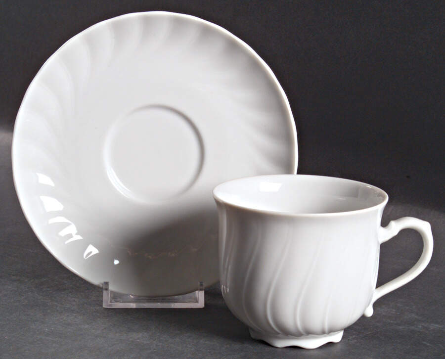 Regina Footed Cup & Saucer Set by Seltmann-1