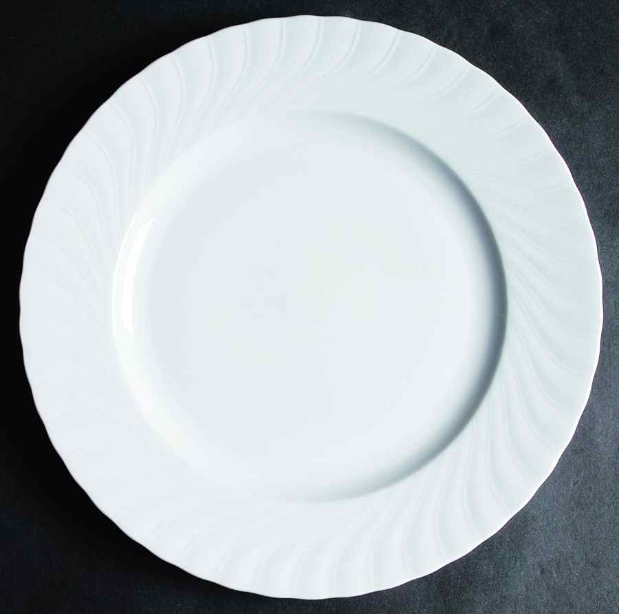 Regina Dinner Plate by Seltmann-1