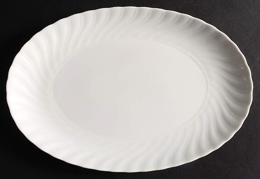 Regina 12" Oval Serving Platter by Seltmann-1