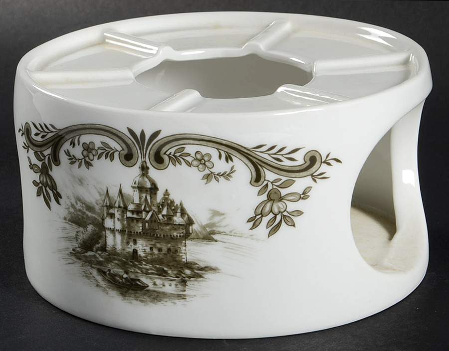 Rhinegau (Scalloped) China Warmer Stand by Seltmann-1