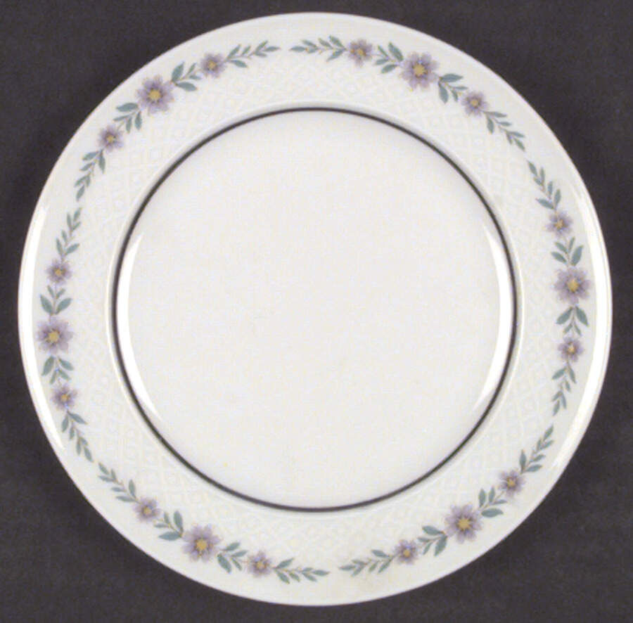 SLT18 Salad Plate by Seltmann-1