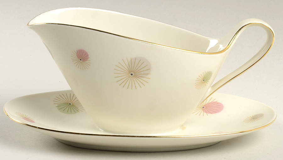 SLT48 Gravy Boat with Attached Underplate by Seltmann-1