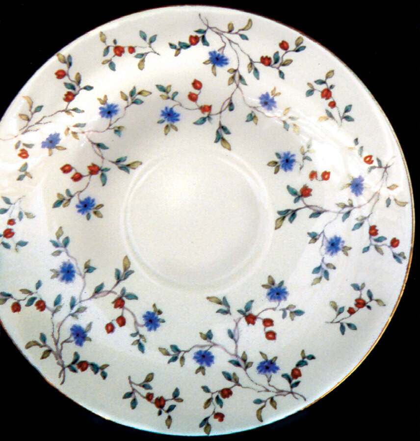 SLT71 Saucer by Seltmann-1