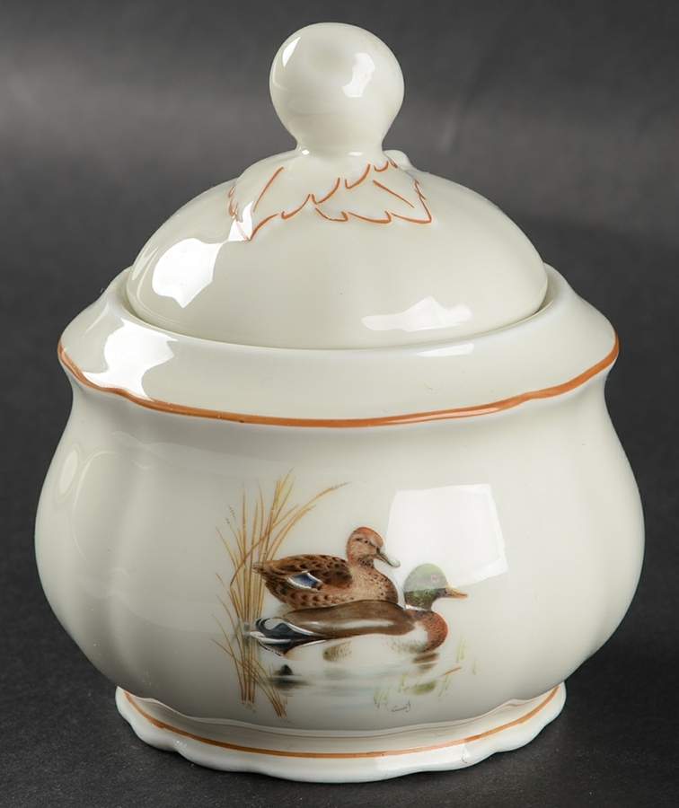 SLT81 Sugar Bowl & Lid by Seltmann-1