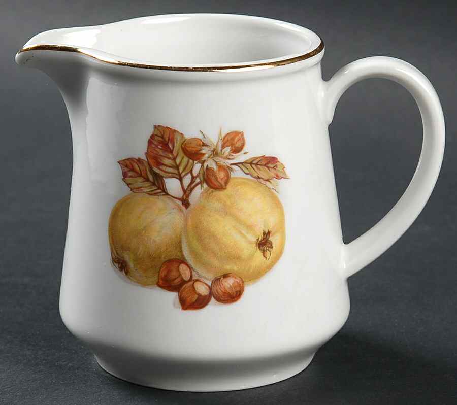 SLT83 Creamer by Seltmann-1