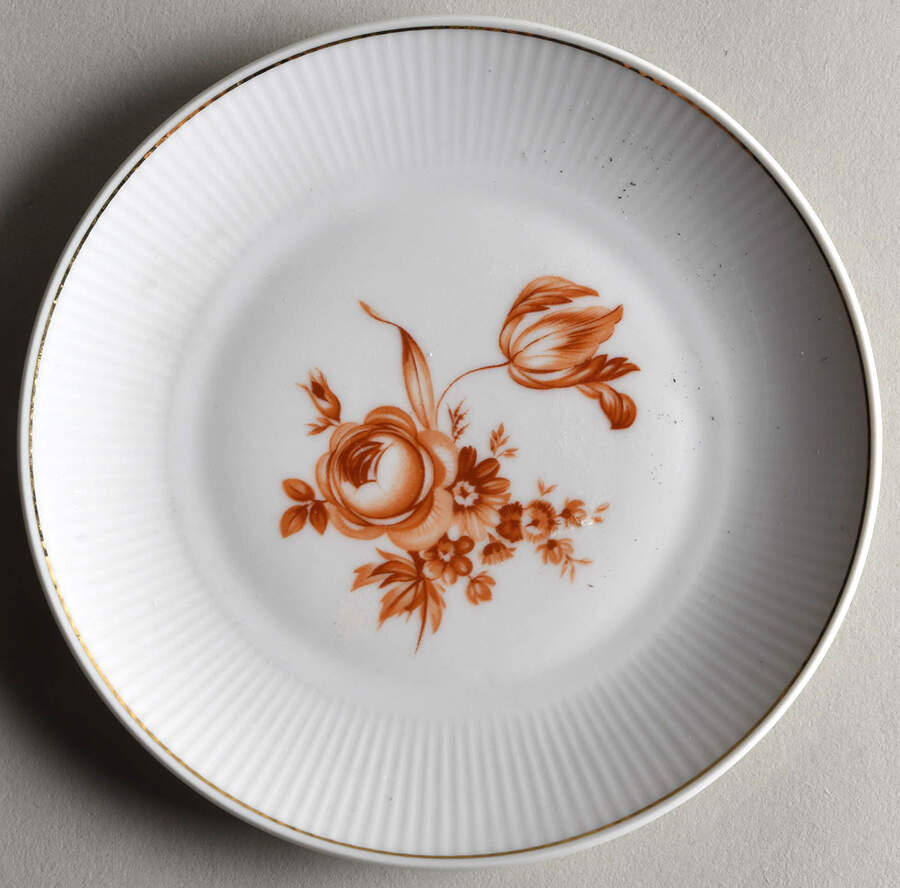 Tara Bread & Butter Plate by Seltmann-1