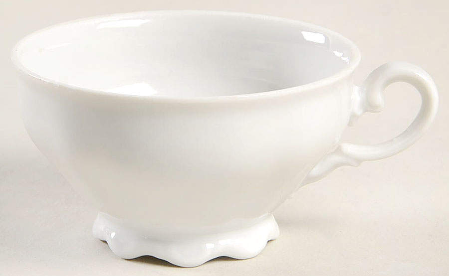 Theresia White Footed Demitasse Cup by Seltmann-1