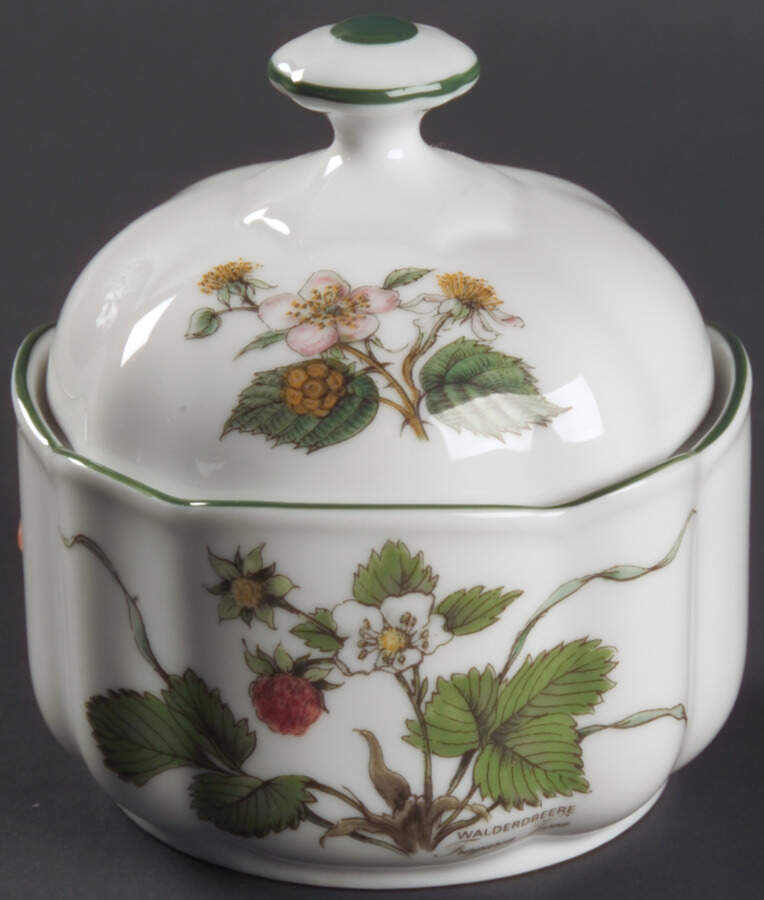 Waldbeere Mini Sugar Bowl & Lid by Seltmann-1