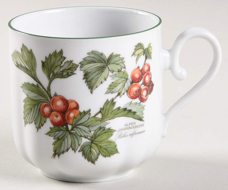 Waldbeere Flat Cup by Seltmann-1