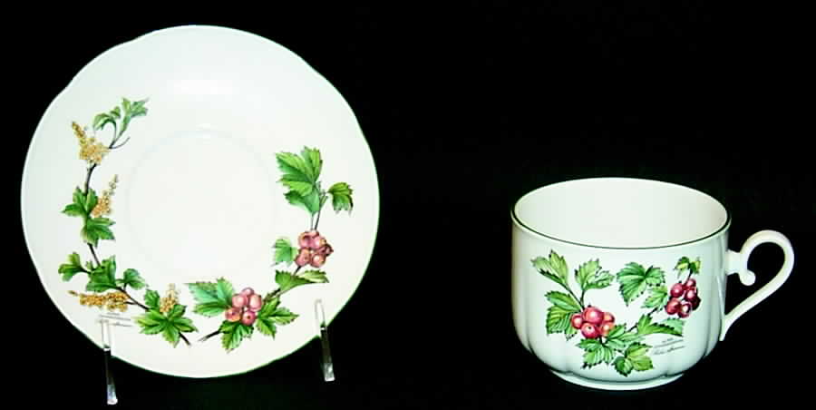 Waldbeere Breakfast Cup & Saucer Set by Seltmann-1