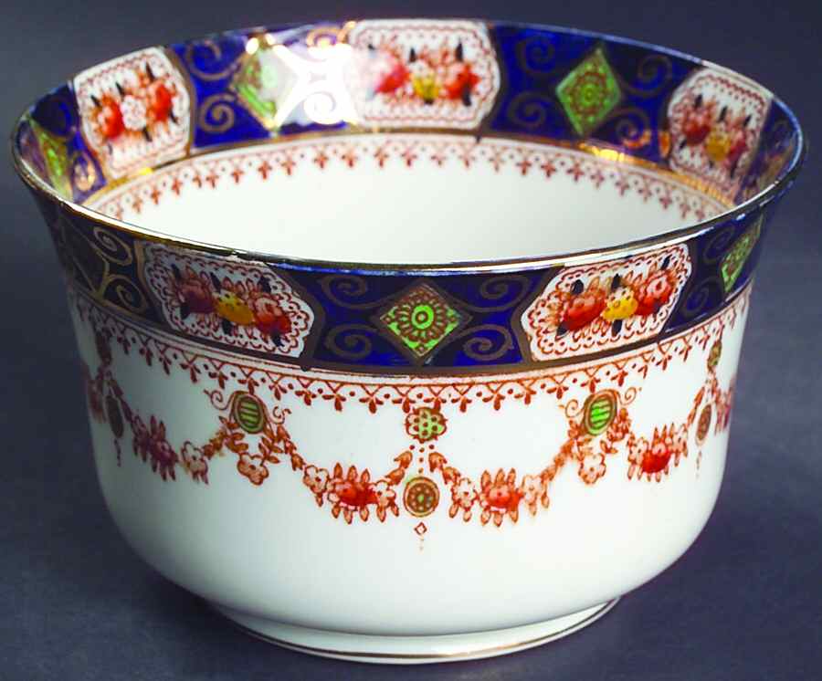 2586 Cranberry Bowl by St Michael-1
