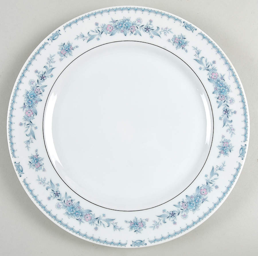 Harmony Dinner Plate by Sandalwood-1
