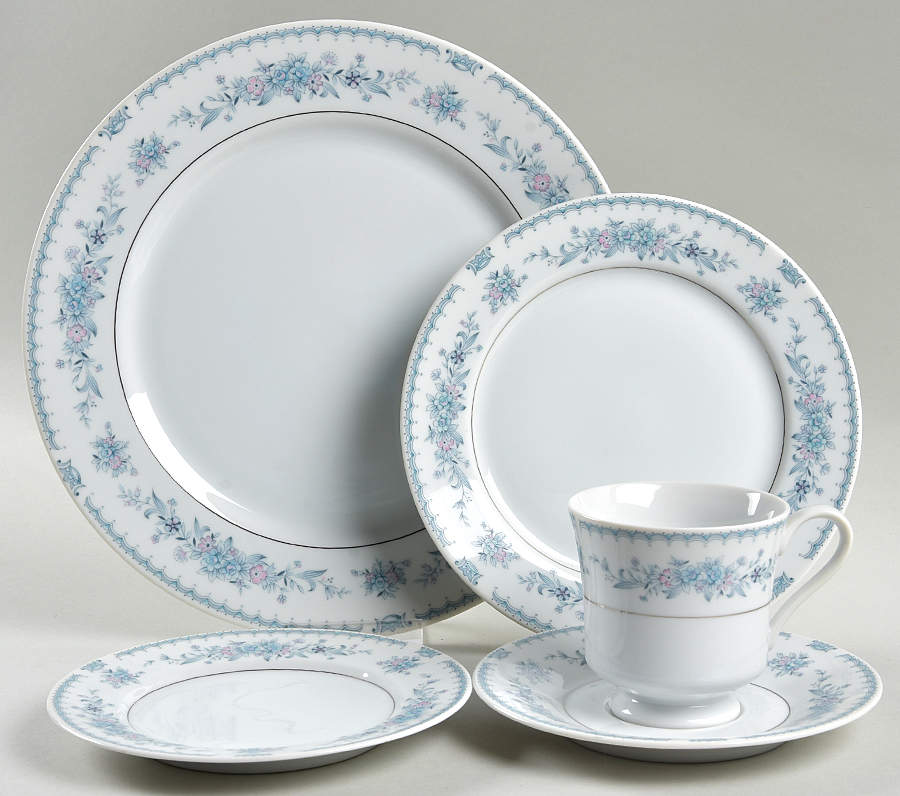Harmony 5 Piece Place Setting by Sandalwood-1