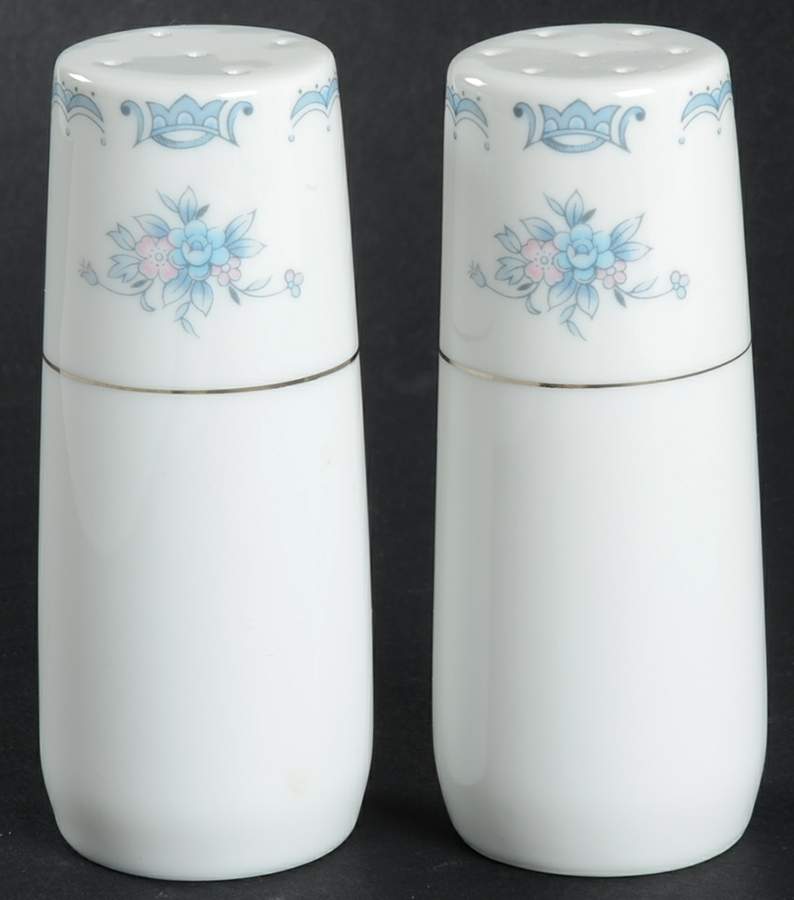 Harmony Salt & Pepper Set by Sandalwood-1
