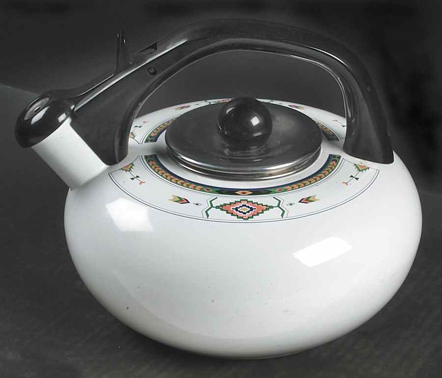 Adirondack Metal Kettle & Lid by Studio Nova-1