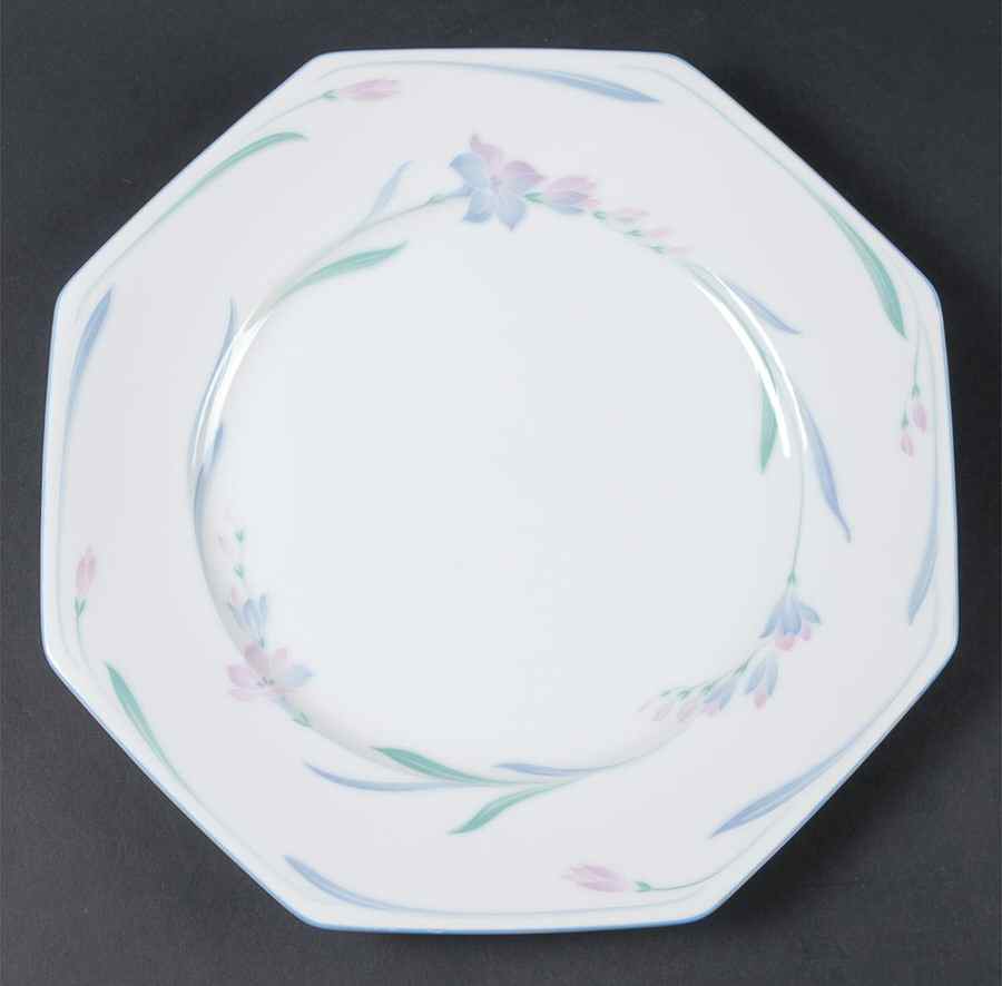 Antares II 11" Chop Plate (Round Platter) by Studio Nova-1