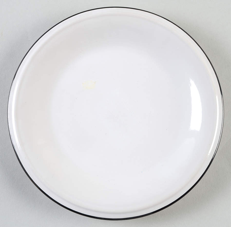 Chromatics Black Salad Plate by Studio Nova-1