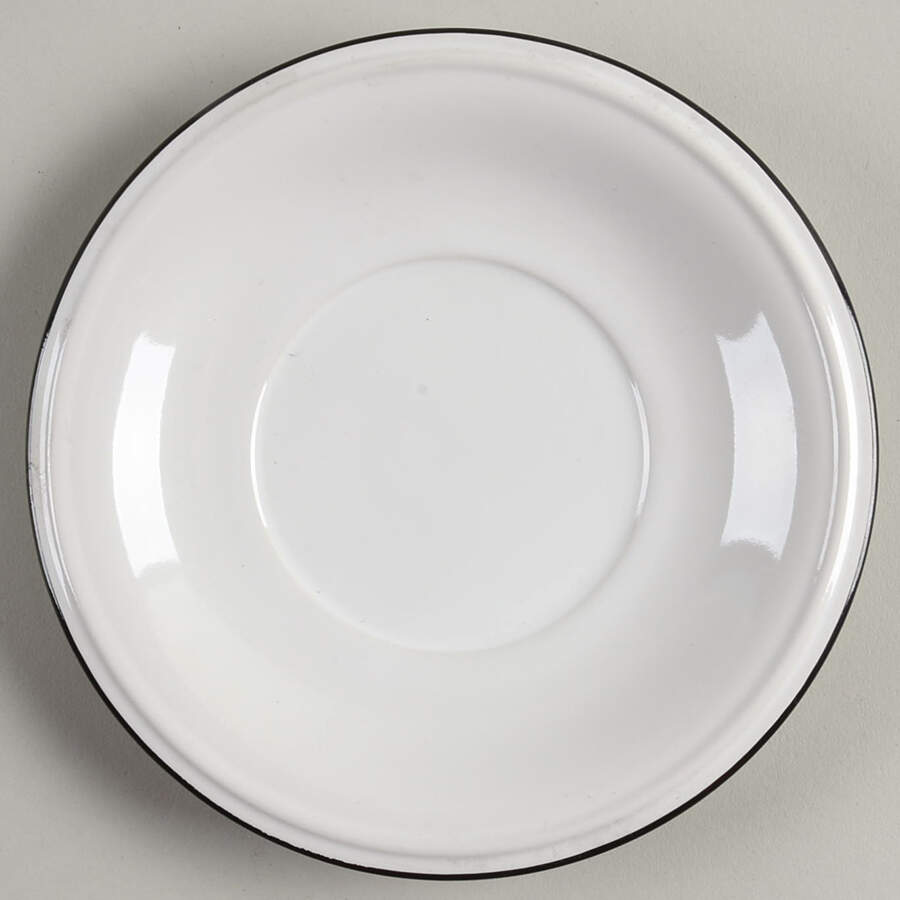 Chromatics Black Saucer by Studio Nova-1