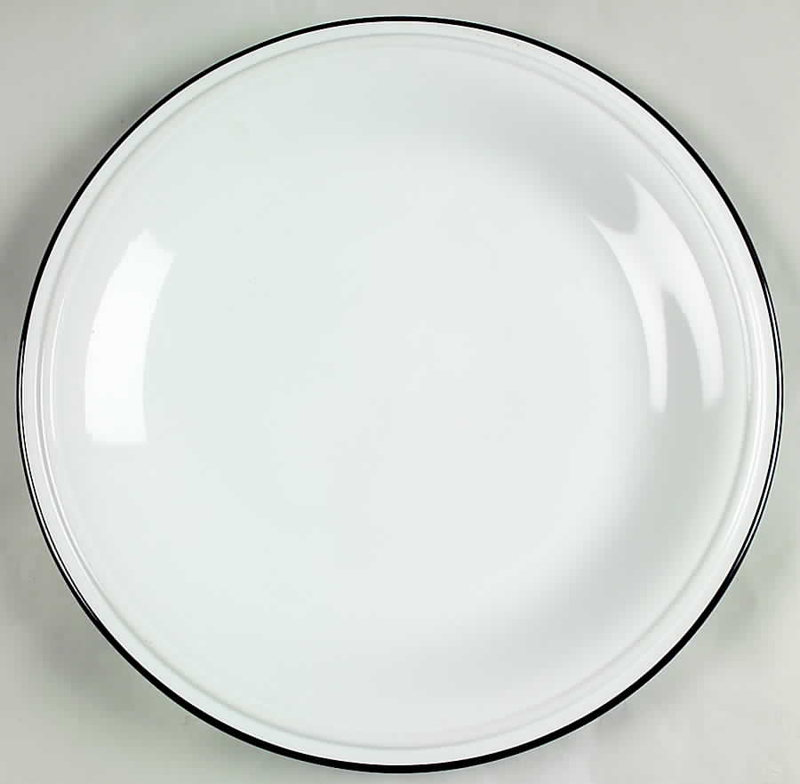Chromatics Black 12" Chop Plate (Round Platter) by Studio Nova-1