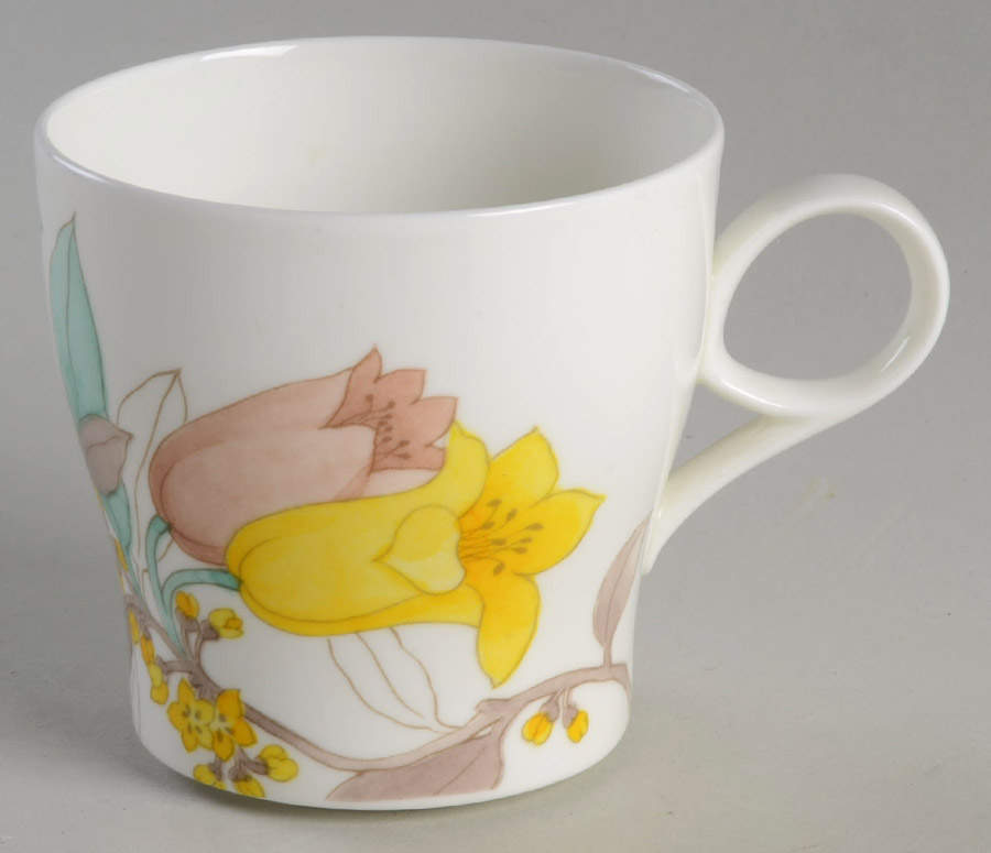 Cinderella Flat Cup by Studio Nova-1